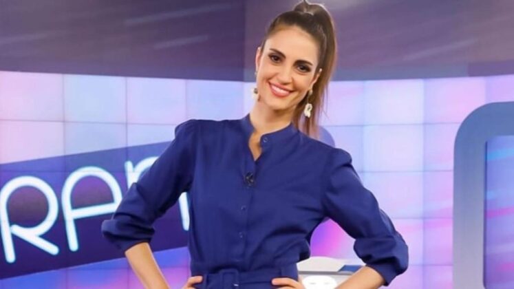 Chris Flores comanda o Fofocalizando