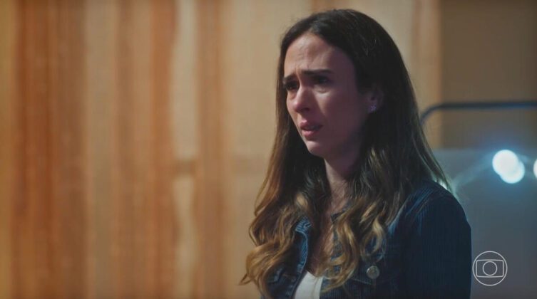 Tatá Werneck em cena dramática