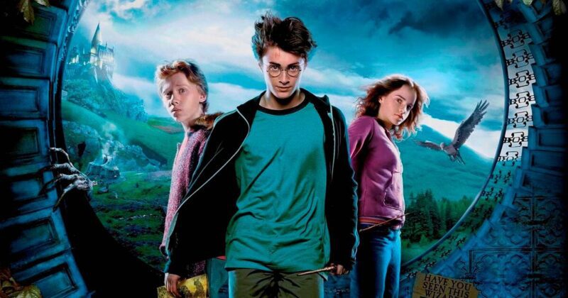 Imagem promocional do filme Harry Potter com os personagens principais