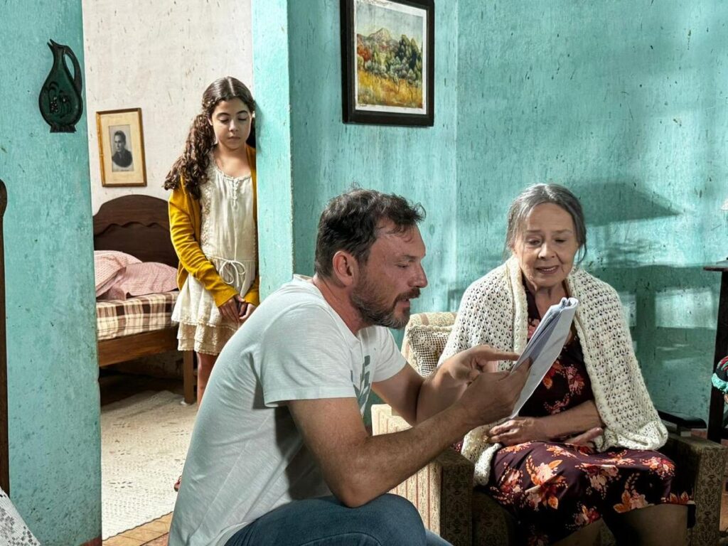 Ricardo Mantoanelli dirige Débora Duarte 