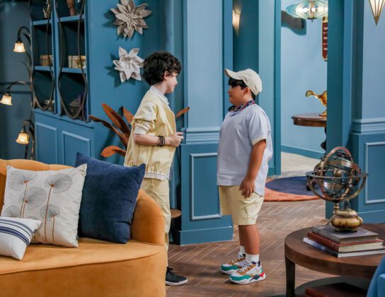 Meninos armam contra Norma