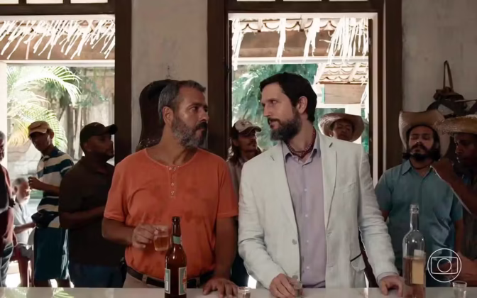 José Inocêncio e Egídio, personagens de Renascer