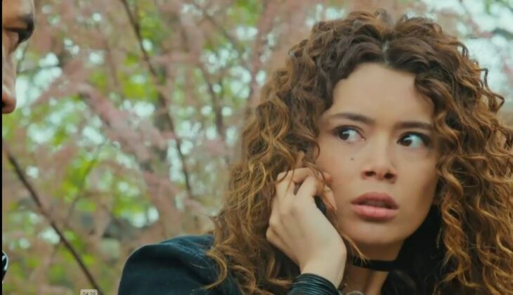 Sirin, personagem de Força de Mulher