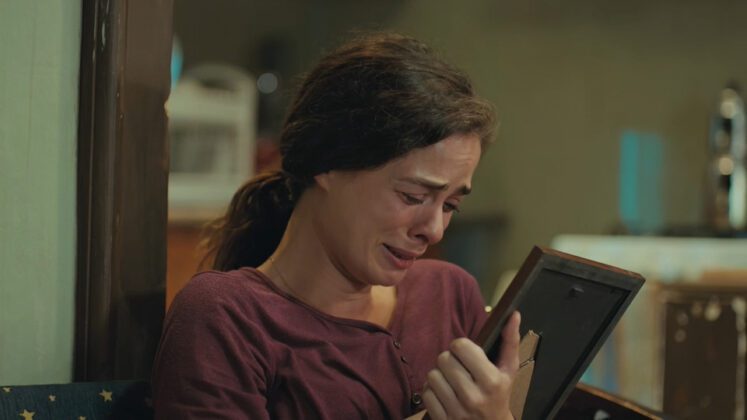 BAHAR CHORA PELA AUSENCIA DE SARP