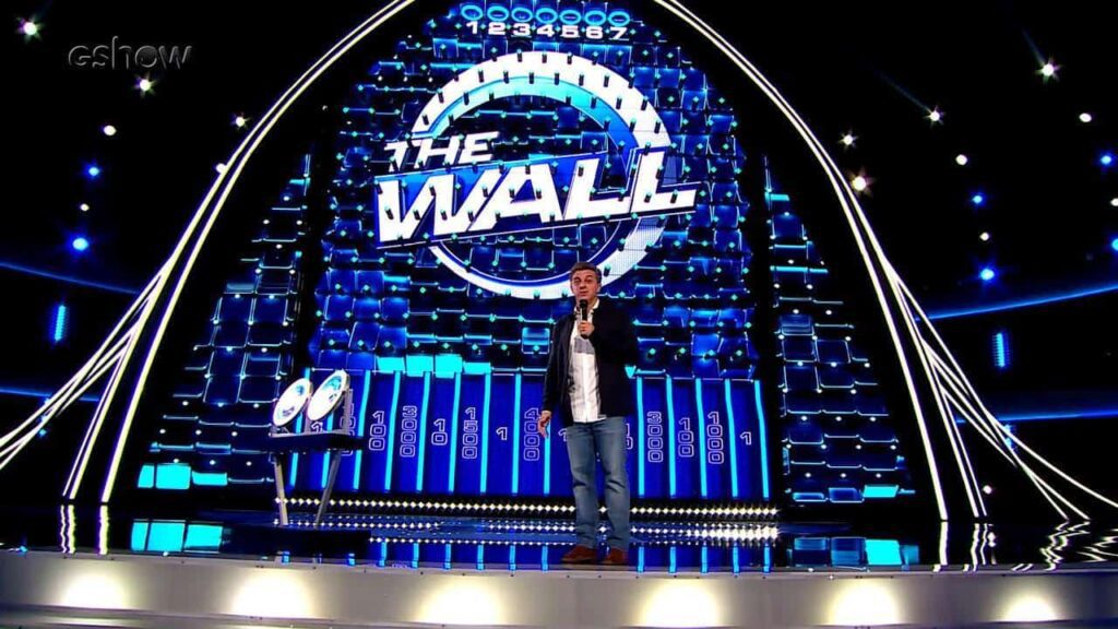 Luciano Huck no comando do The Wall