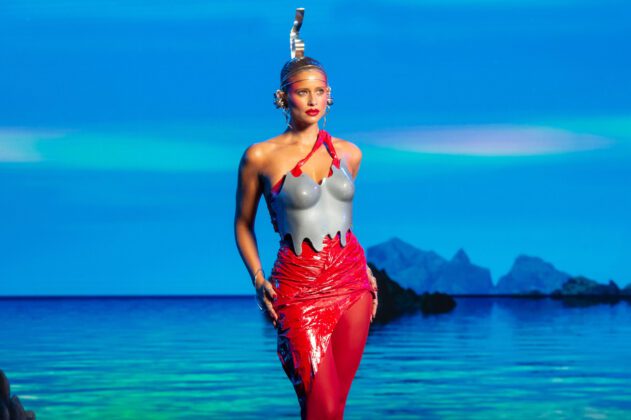 Isadora Cruz na abertura do Fantástico